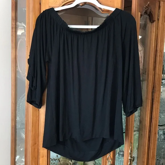 🎁 Black TOP made by Neiman Marcus Sz. L - Picture 2 of 5